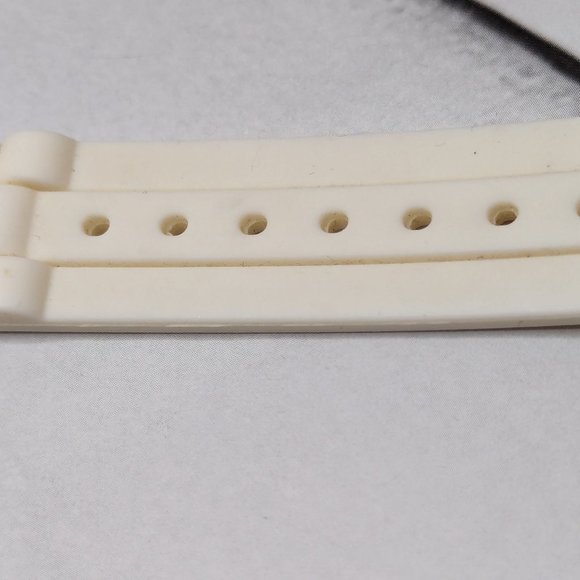 Unisex Wrist Watch Classic Men or Women 1990s Wristwatch Working Faux Chrono - Picture 5 of 8